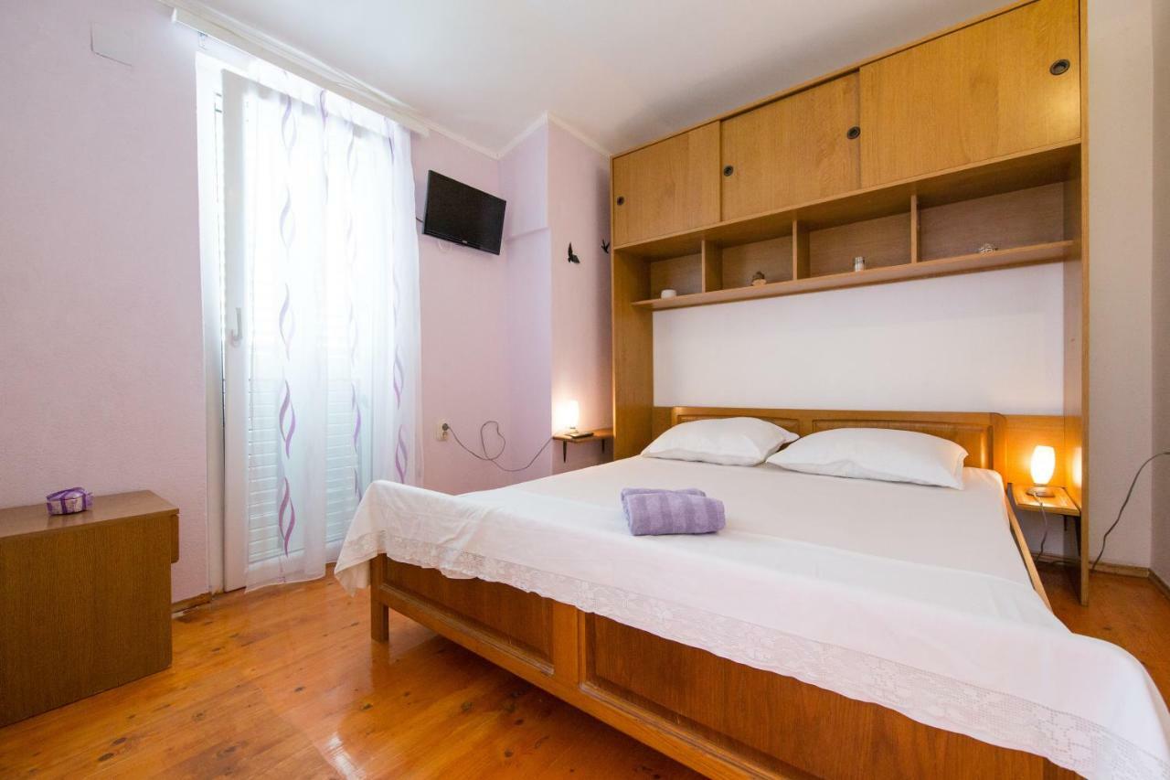 Strma Apartments Vis Esterno foto